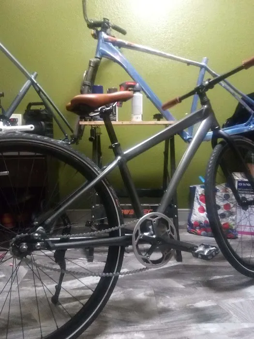 SOAP&WATER BICYCLE CO. Picture 2