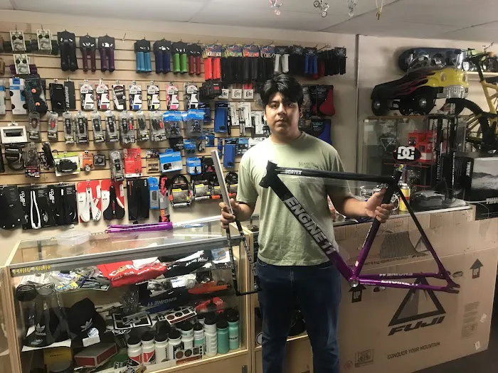 Jimmys Bike Shop Picture 2