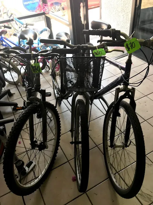 Demonns Bike Shop Picture 8