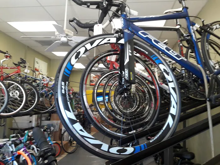 Stans Bike Shop Picture 10