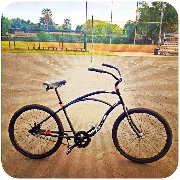 Cycling World AKA Bicycle Sam Picture 4