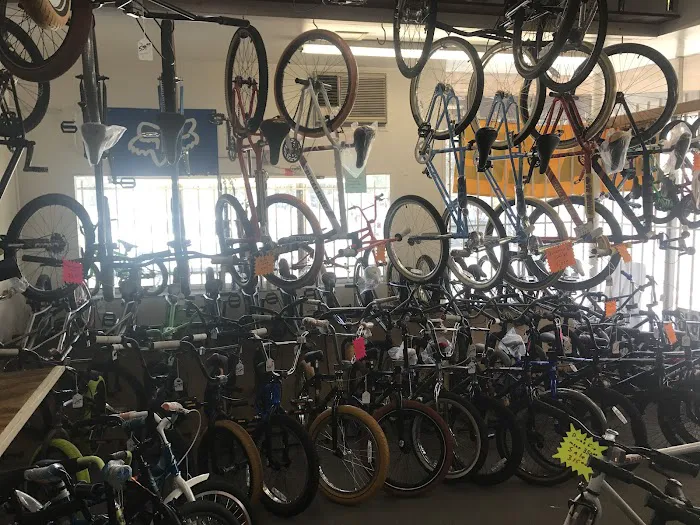 Burbank Bike Shop Picture 6