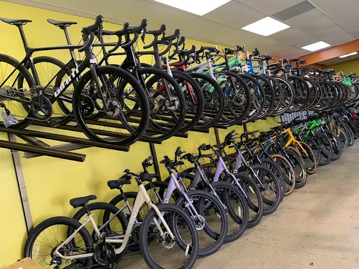 Competitive Edge Cyclery Picture 9