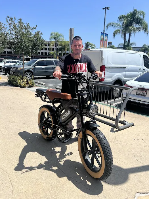 QBEAR eBikes & eScooters Picture 9