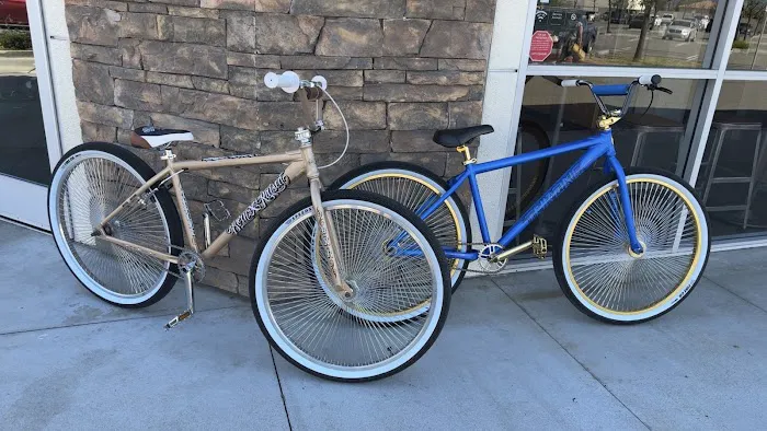 Mr. Bike Shop Picture 6