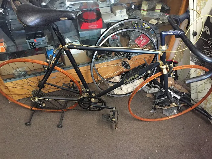Bicycles of Ojai Picture 8