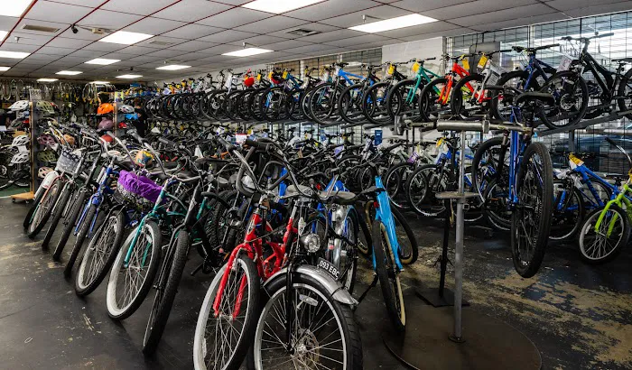 Ventura Cycling Center - Matt's Cycling Center Picture 5