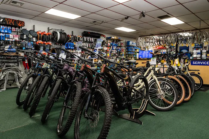 Ventura Cycling Center - Matt's Cycling Center Picture 9