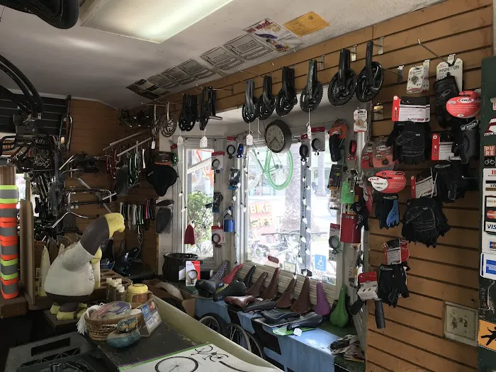 Isla Vista Bicycle Boutique Picture 8