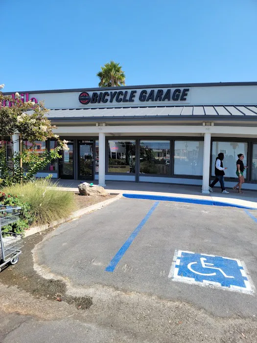 SD Wheel Works Bicycle Garage Picture 2