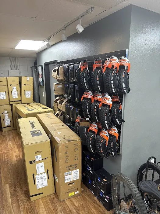 Peak Cycles | Premium Bike Shop Picture 1