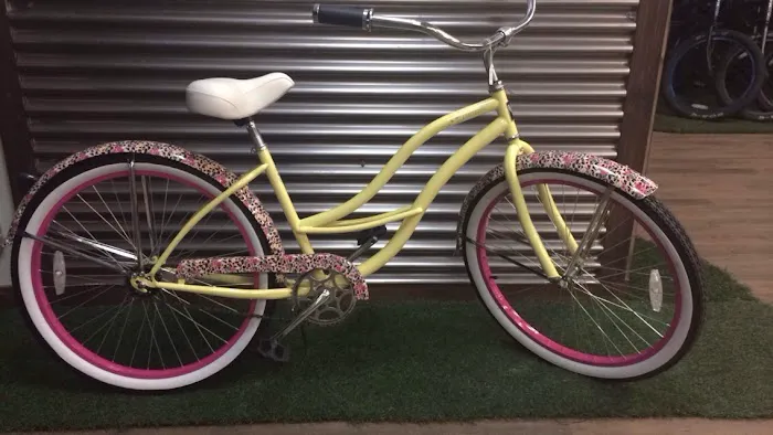 Pacific Beach Bike Shop Picture 1