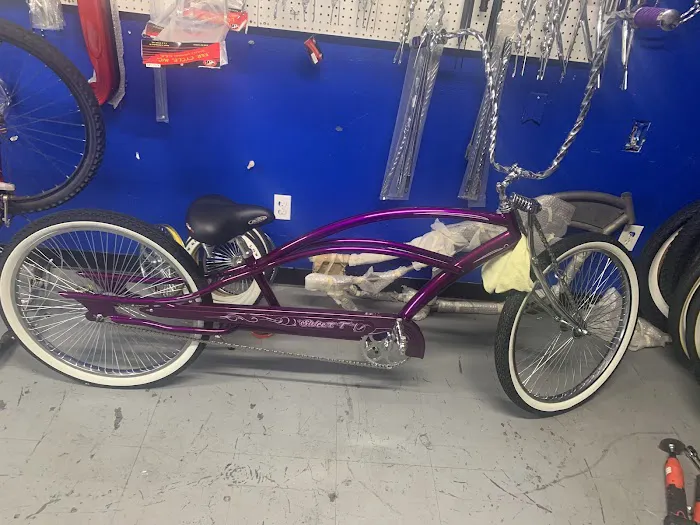 619 Lowrider Bikes and Parts Picture 2