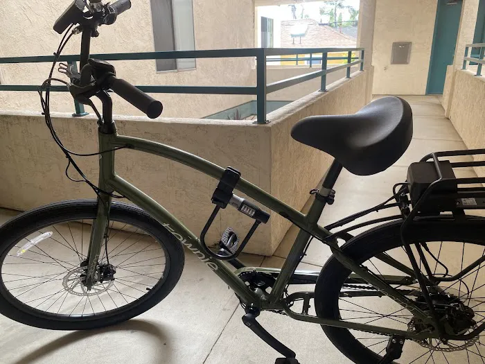 Mission Hills Bicycle Shop Picture 1