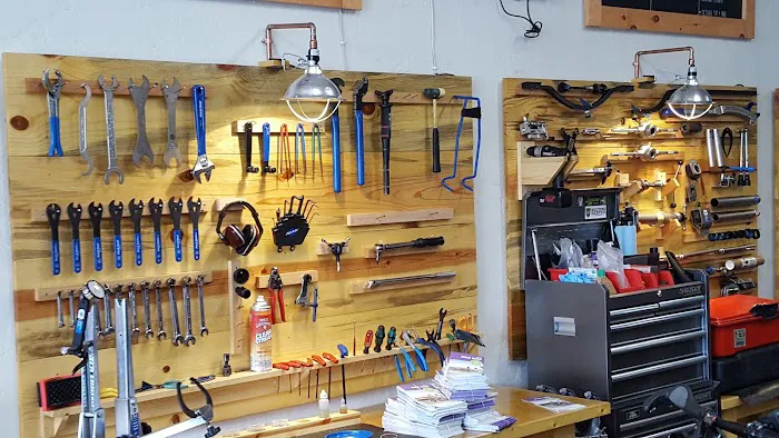 Stubborn Goat Bike Shop and Ski Service Picture 5