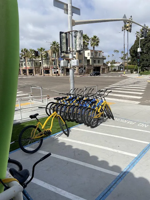 Himiway Pacific Beach Electric Bike Sales & Rentals Picture 8