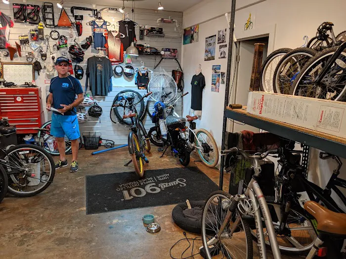Top Jolt Cycle - Ebike, Golf Cart & Bicycle Rental & Repair Picture 7