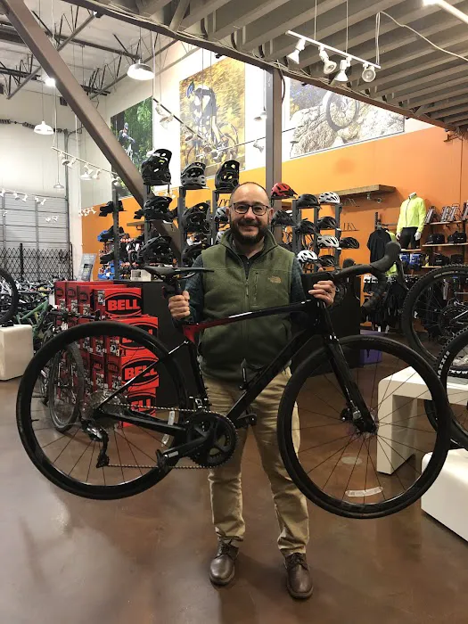 Bicycle Warehouse Chula Vista Picture 3