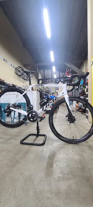 Peninsula Bikes Picture 2