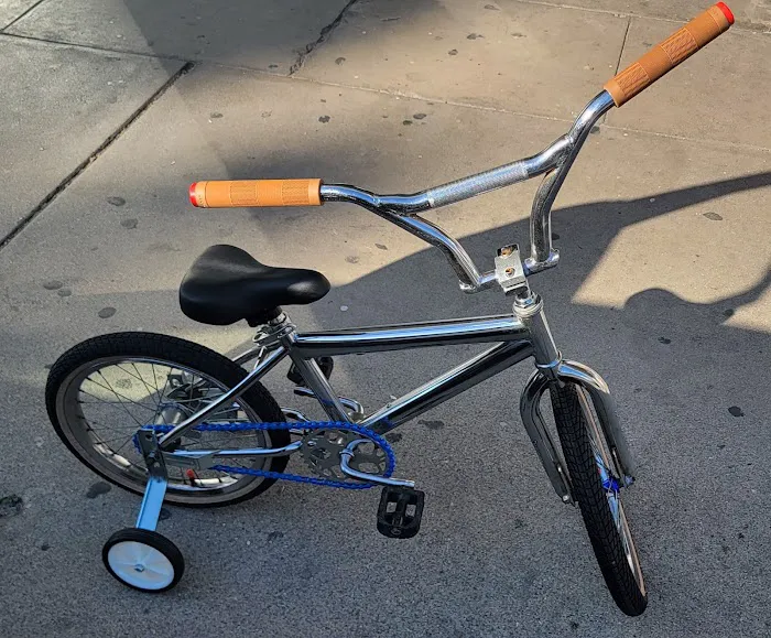R&V BICYCLE & PARTS Picture 6