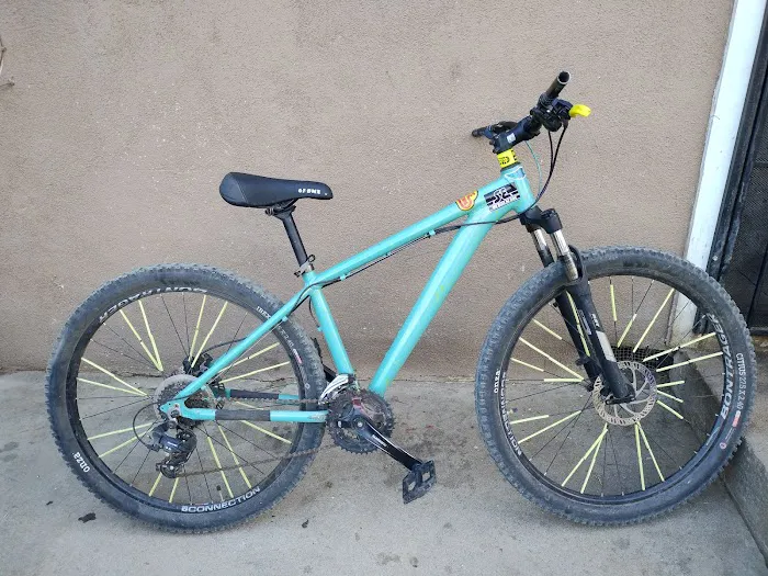 R&V BICYCLE & PARTS Picture 10