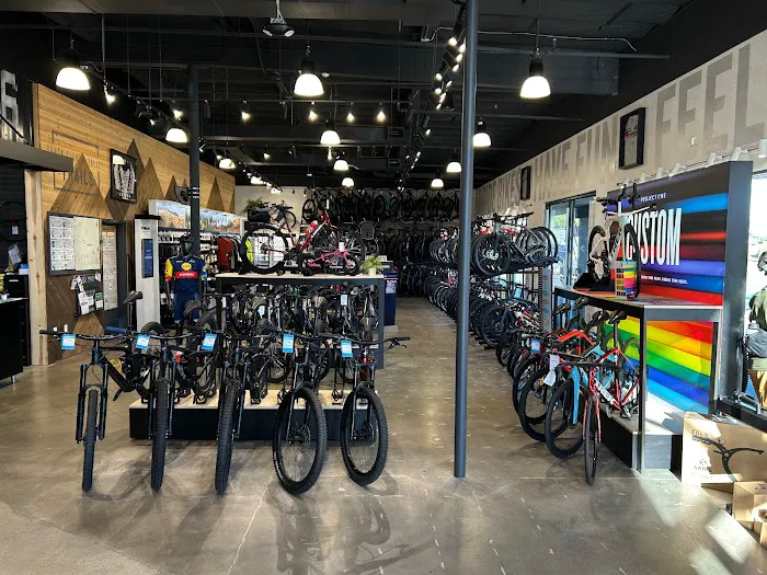 Trek Bicycle Santa Clarita Picture 5