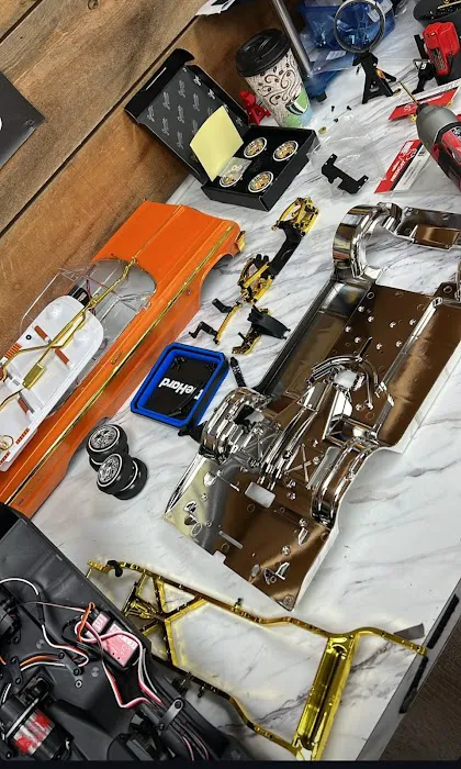 Galindos lowrider bikes and rc shop Picture 7