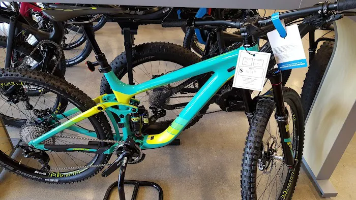 NP Bike Shop Picture 9