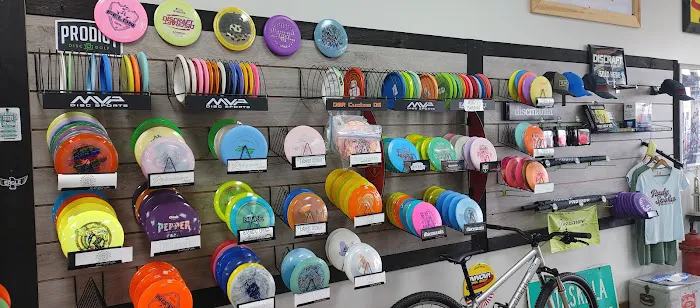 Rusty Spokes Bicycle Co. and Rusty Chains Disc Golf Picture 4