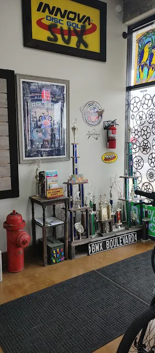 Rusty Spokes Bicycle Co. and Rusty Chains Disc Golf Picture 8
