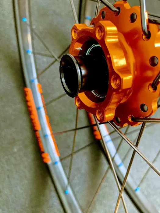 Custom Wheel Builder Picture 7