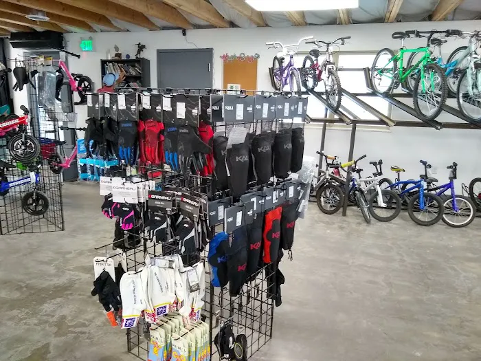 Pedal Station Community Bike Center Picture 5