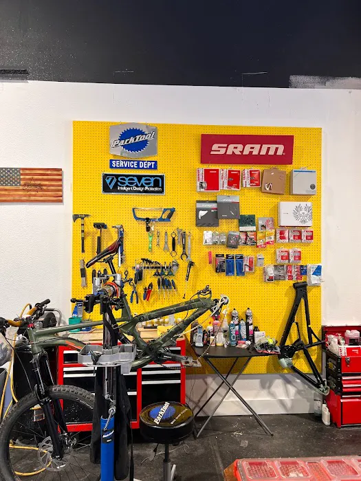 Epic Adventures Bike Shop Picture 5