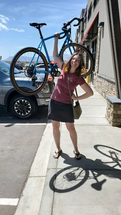 Ascent Cycling Picture 7