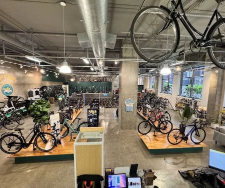 Mello Fellos Bike Shop