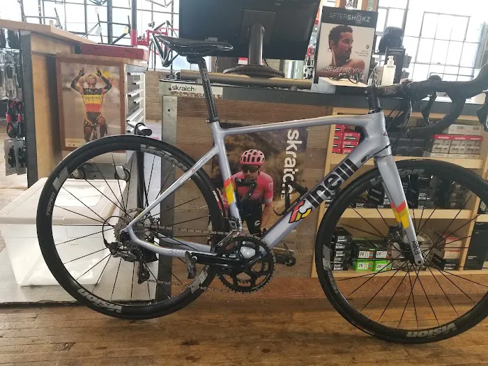 Métier Cycling & Cafe Picture 6