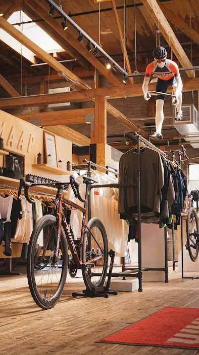 Métier Cycling & Cafe Picture 10