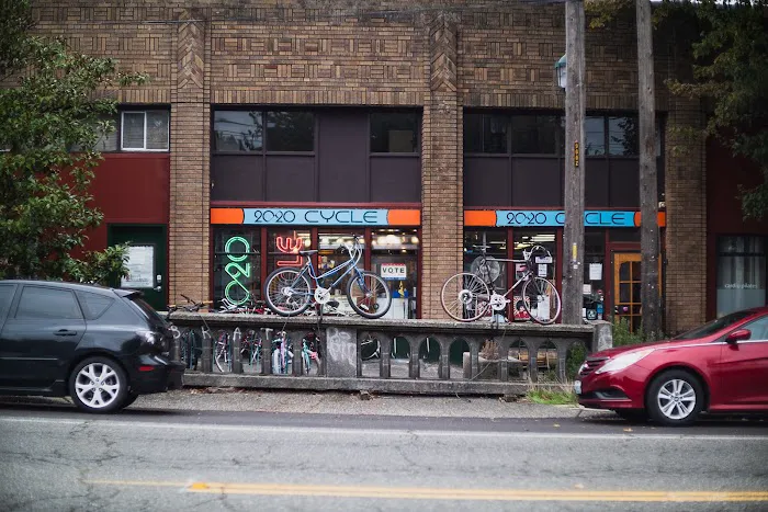 20/20 Cycle Picture 8