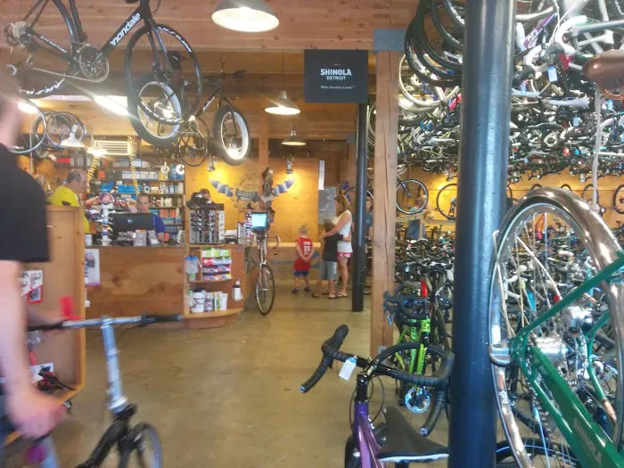 Montlake Bicycle Shop Picture 5