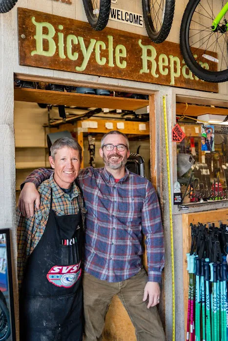 Alpine Hut Bike Shop Picture 1