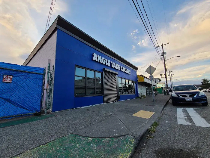 Angle Lake Cyclery Picture 5