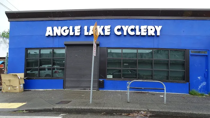Angle Lake Cyclery Picture 6