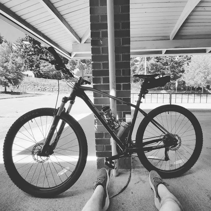 Bothell Ski & Bike Picture 7