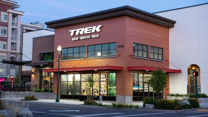 Trek Bicycle Tacoma University Place Picture 2