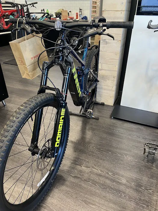 Trek Bicycle Tacoma University Place Picture 1
