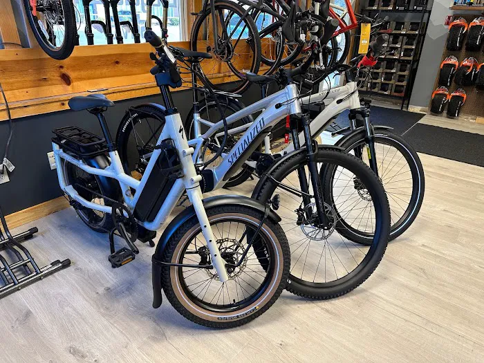Infinity Cyclery LLC Picture 1