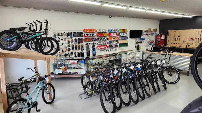 Rides Bike & Board Picture 8