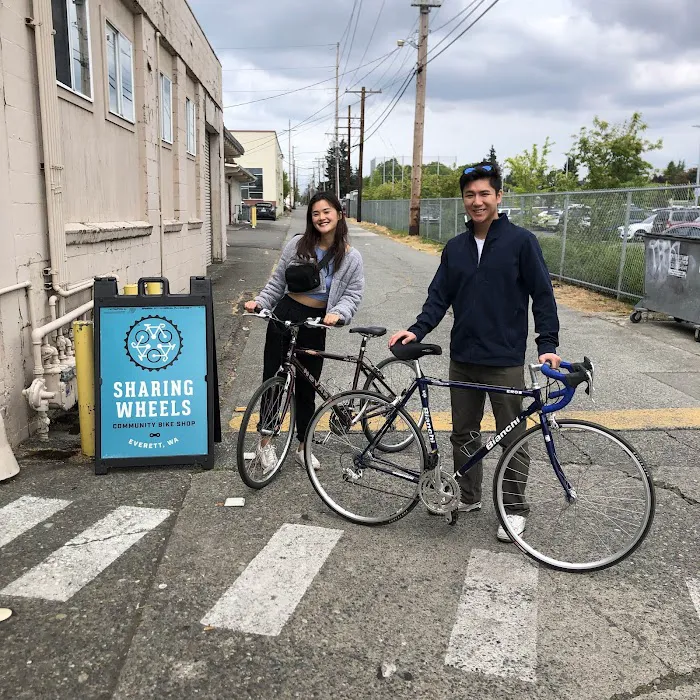Sharing Wheels Community Bike Shop Picture 10