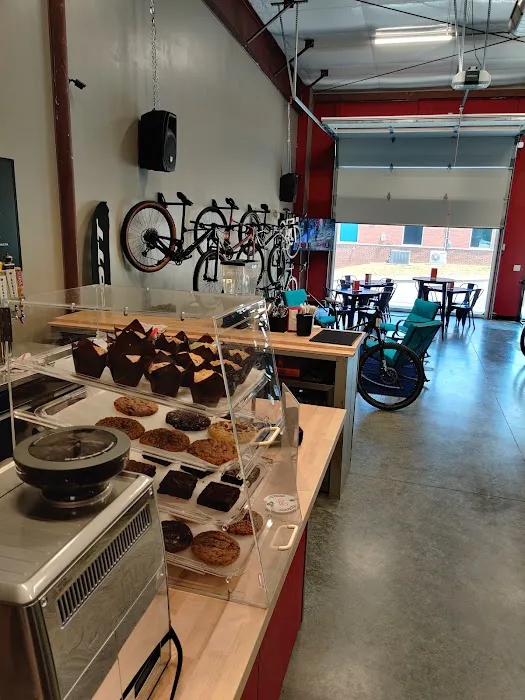 Ride615 Bicycles & Brews Picture 4