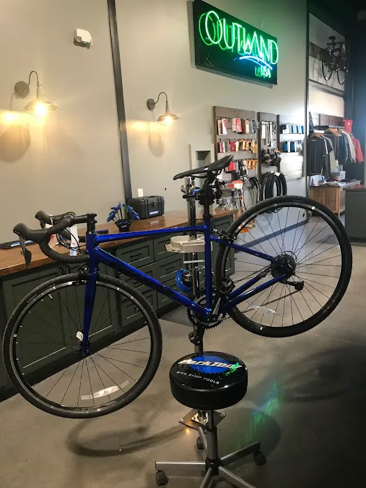 Outland Bike Picture 8